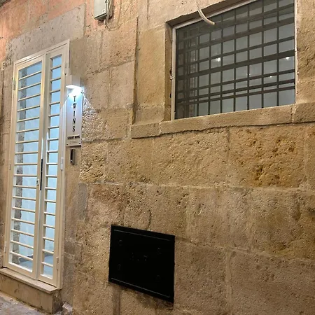 Twins Luxury - * Barletta